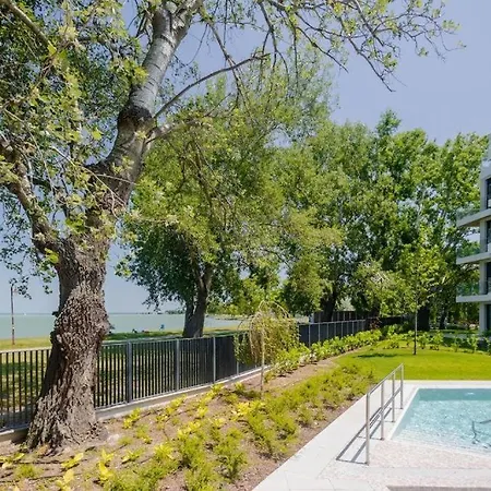 Silverbay Garden Siofok